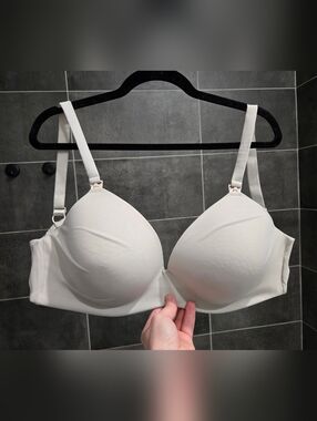 Thyme Maternity Smooth Nursing T-Shirt Bra in Light Beige